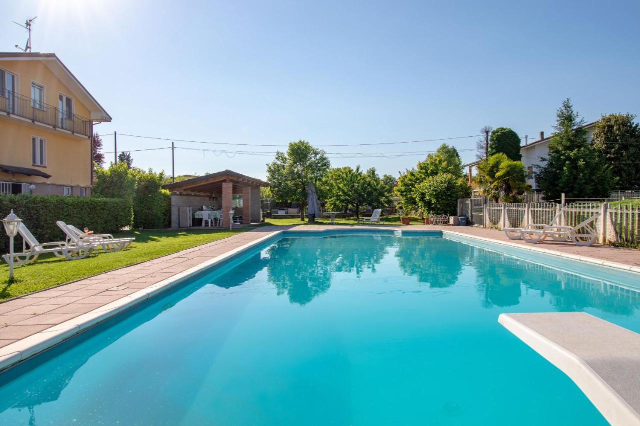 Quick Home Garden Apt Alice Castello Dış mekan fotoğraf